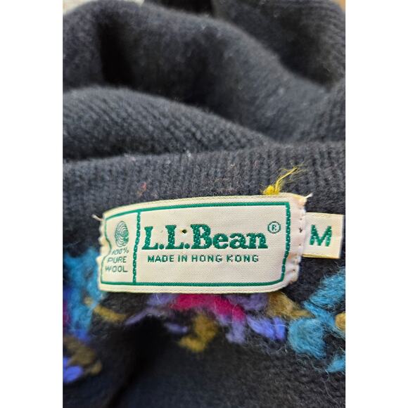 L.L. Bean Vintage Wool Floral Embroidered Cardigan Sweater M Boho Folk Art Style - Picture 5 of 7